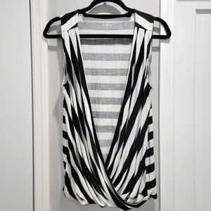 Soho Jeans Surplice Top